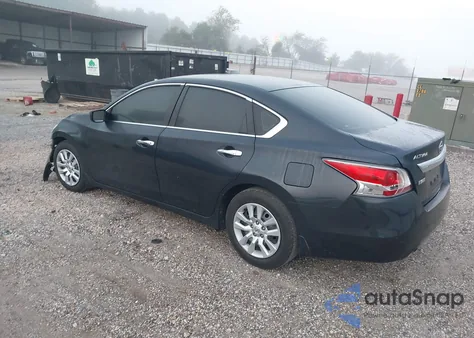 2015 Nissan Altima 2.5 S from USA, damaged, VIN 1N4AL3AP4FC264554
